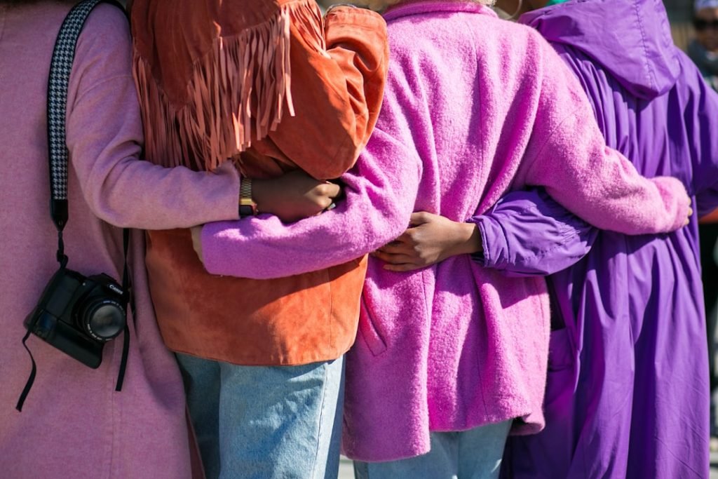 four-person-holding-each-others-waist-at-daytime-0ammmujiieq I took this photograph of a group of ladies at a photo walk in NYC. It perfectly exemplified the unity that took place among photographers, models and creatives alike.Shout out to International Women’s Day.